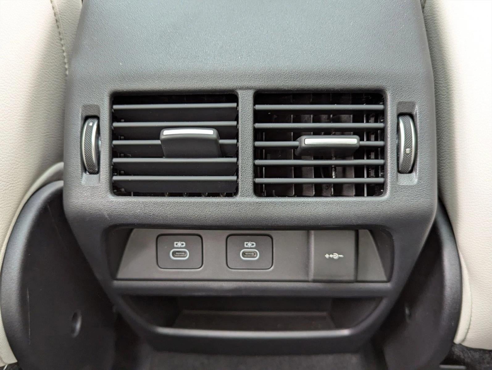 2025 Land Rover Discovery Sport S