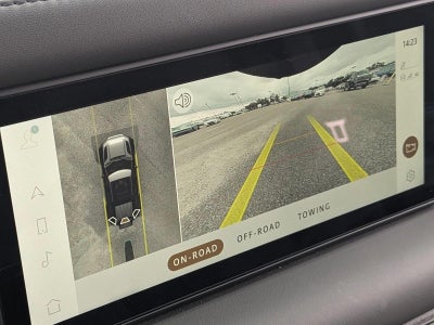 2023 Land Rover Defender X-Dynamic SE