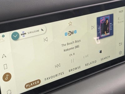 2023 Land Rover Defender X-Dynamic SE