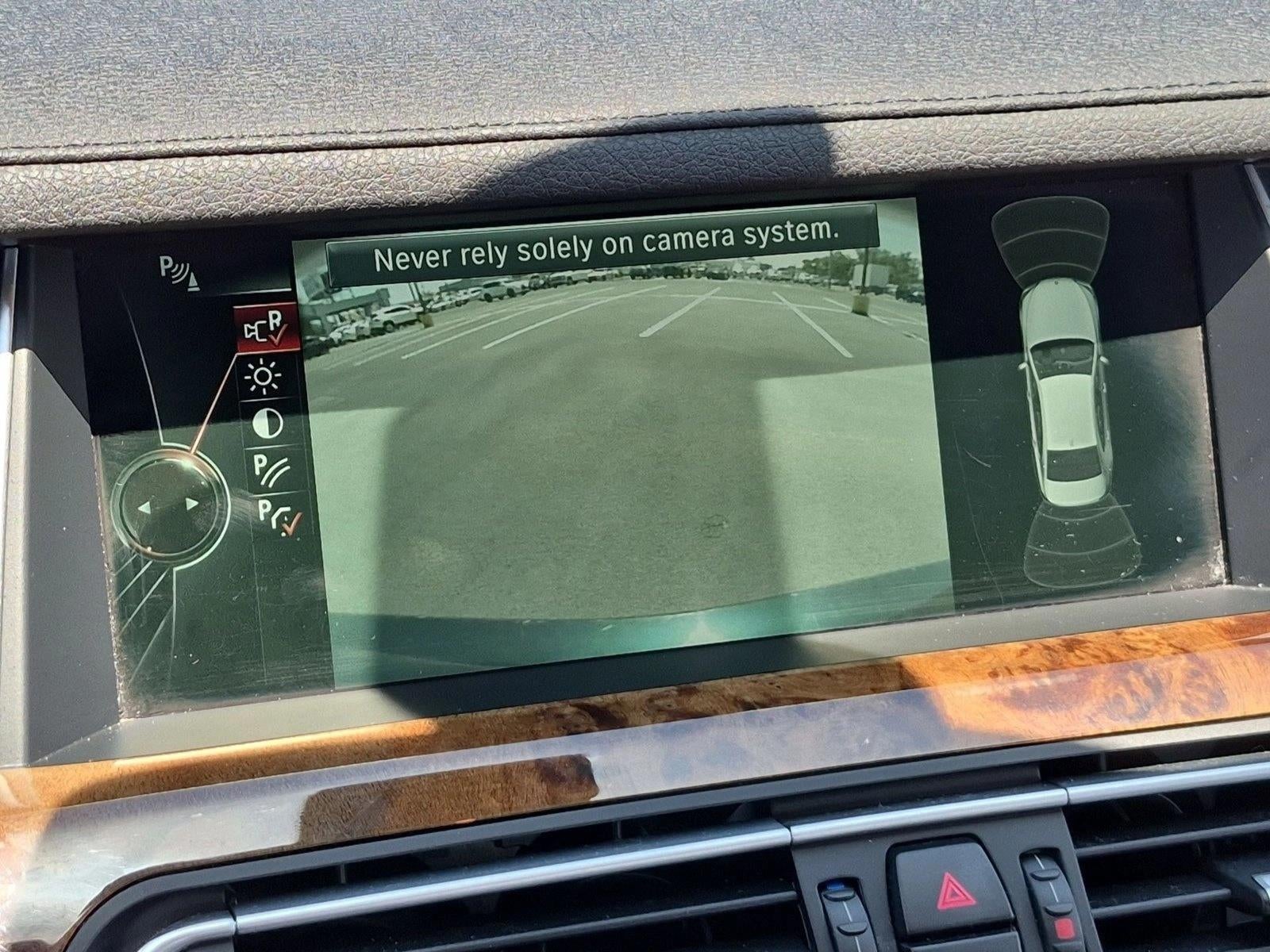 2013 BMW 750i 750i