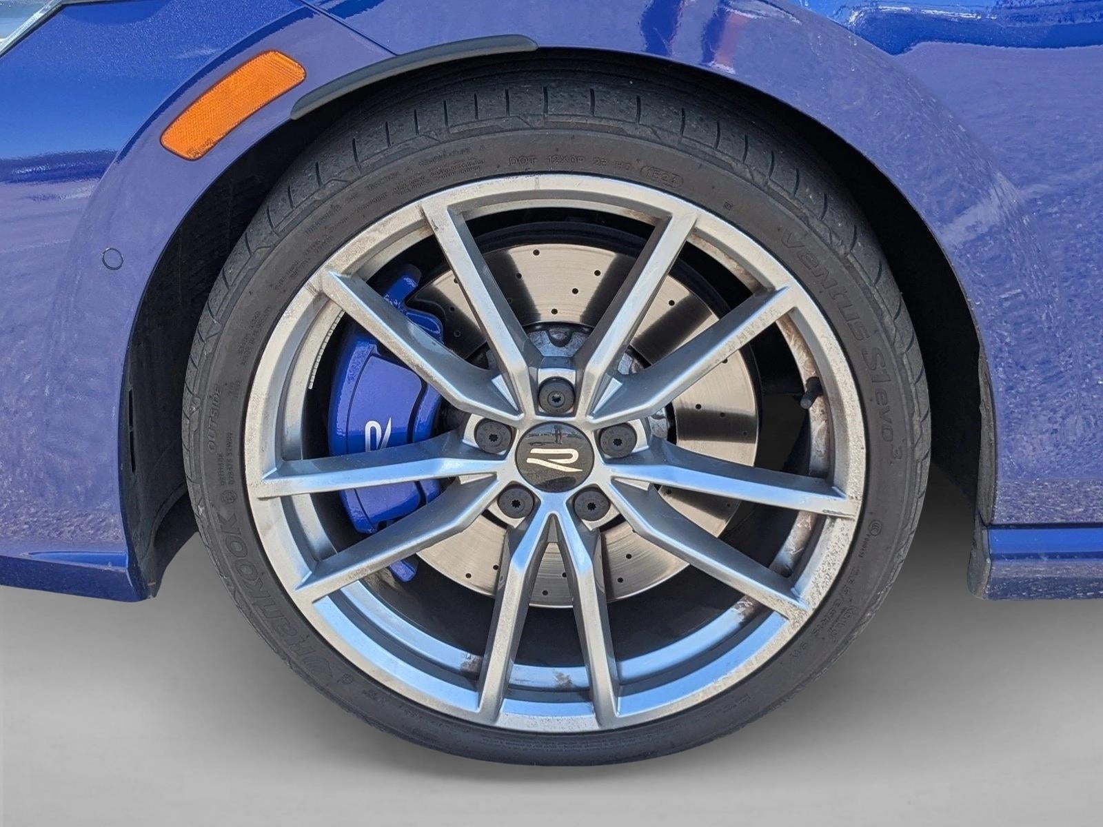 2024 Volkswagen Golf R Base