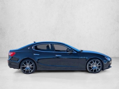 2014 Maserati Ghibli 