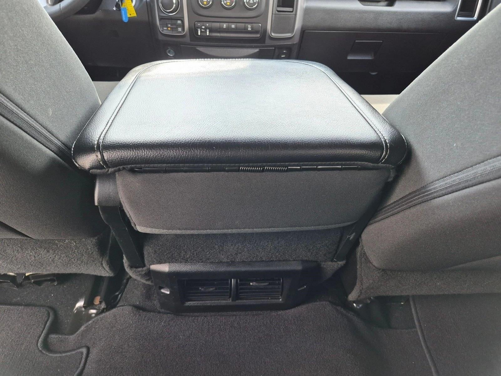 2024 RAM 1500 Classic Warlock Crew Cab 4x4 5'7" Box