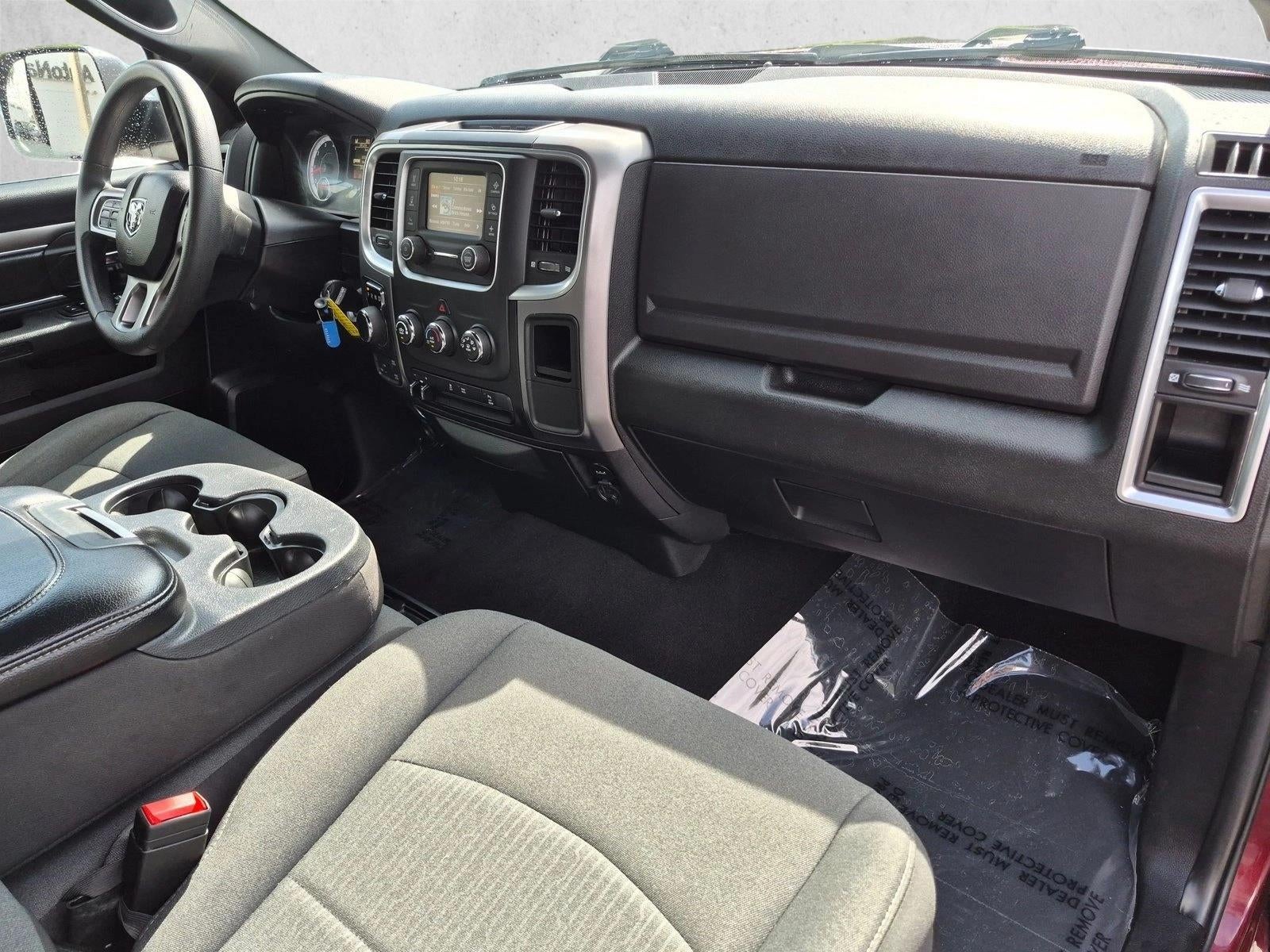 2024 RAM 1500 Classic Warlock Crew Cab 4x4 5'7" Box