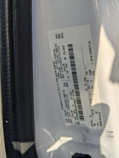 2022 Ford E-Series Cutaway Base