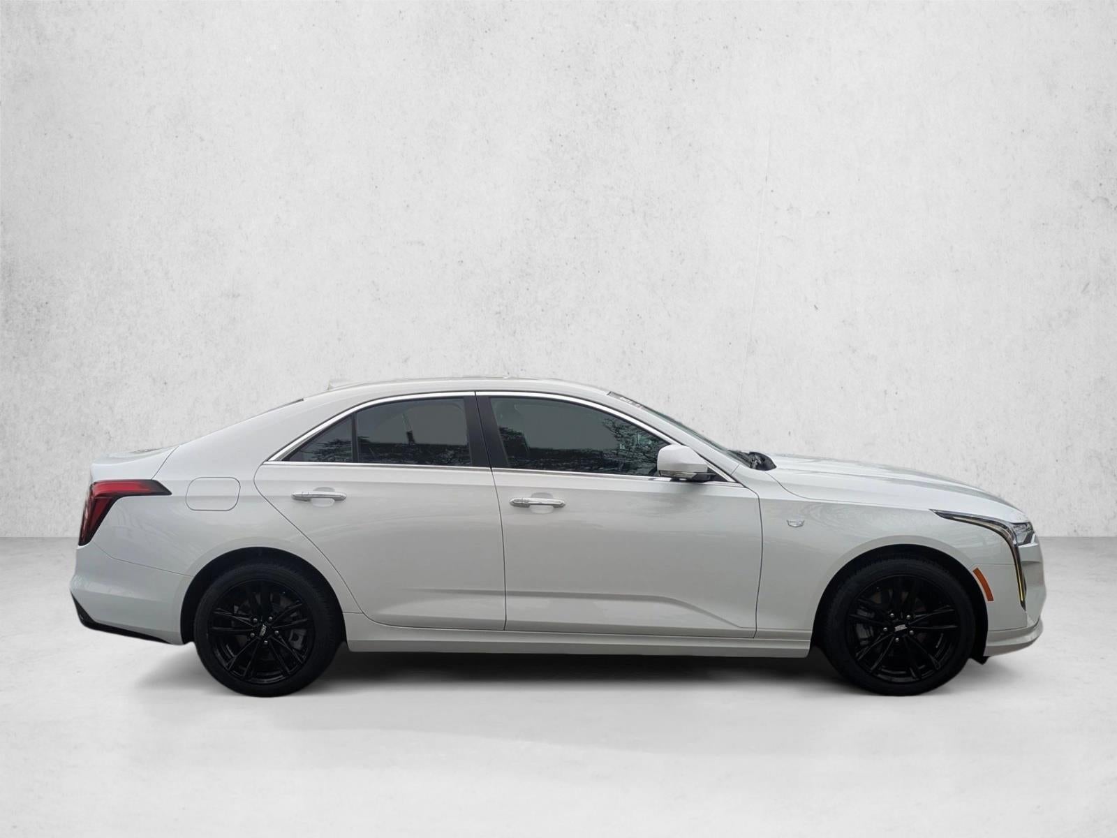 2023 Cadillac CT4 Luxury