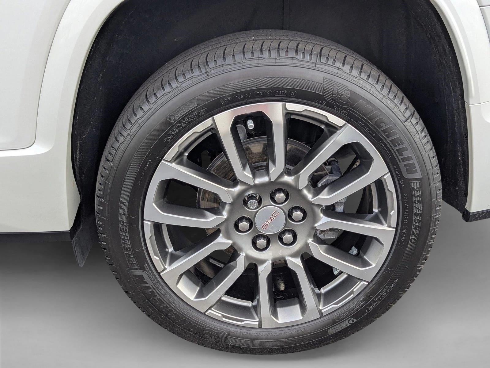 2022 GMC Acadia Denali