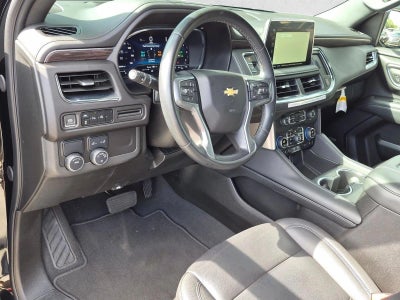 2023 Chevrolet Suburban LT