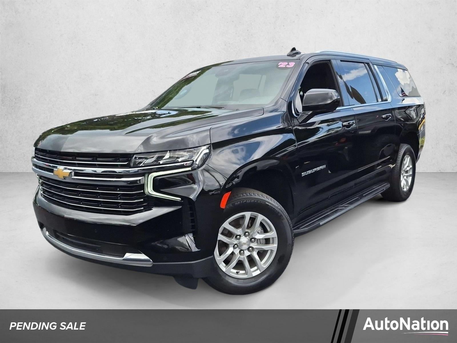 2023 Chevrolet Suburban LT