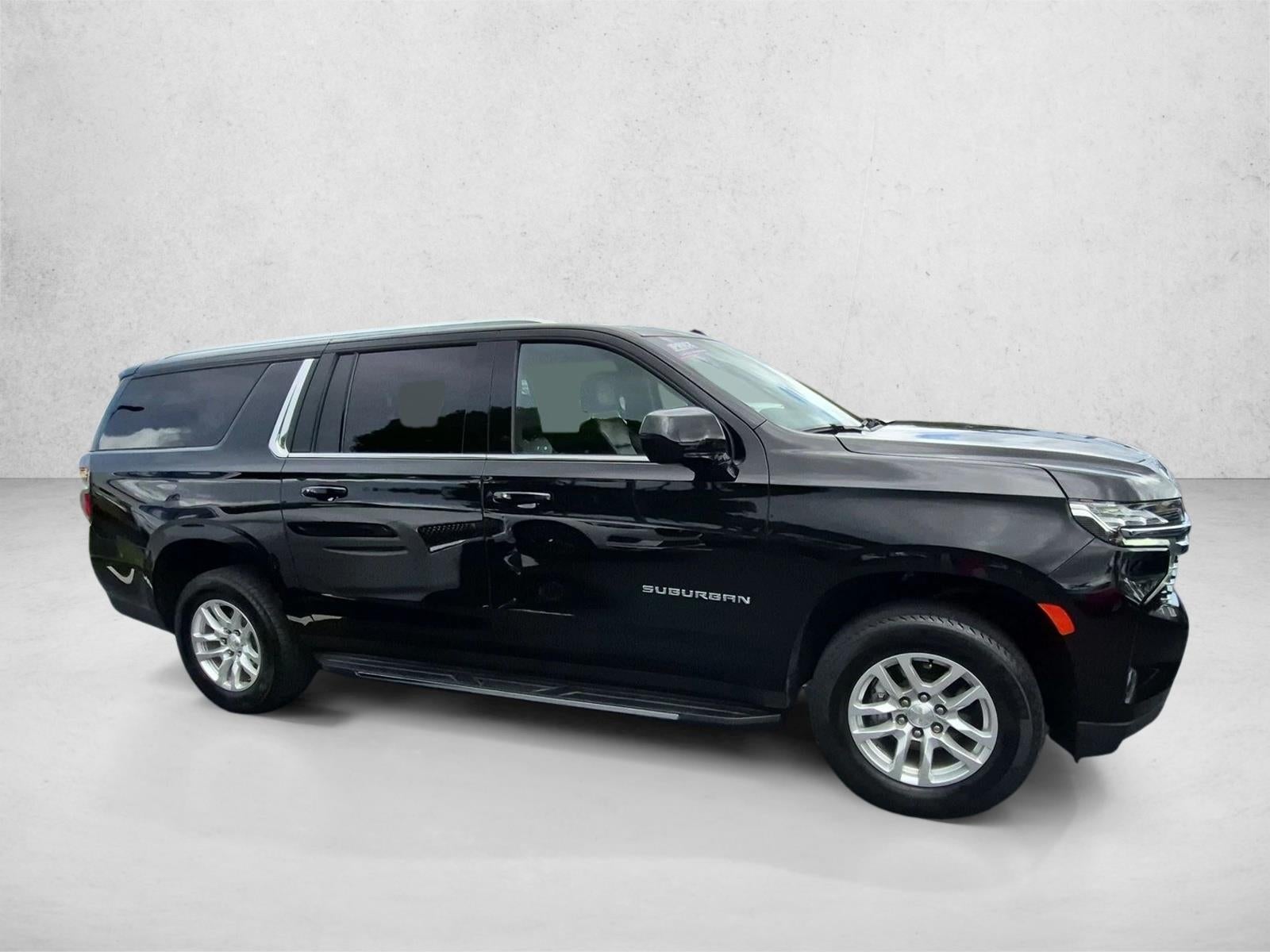 2023 Chevrolet Suburban LT