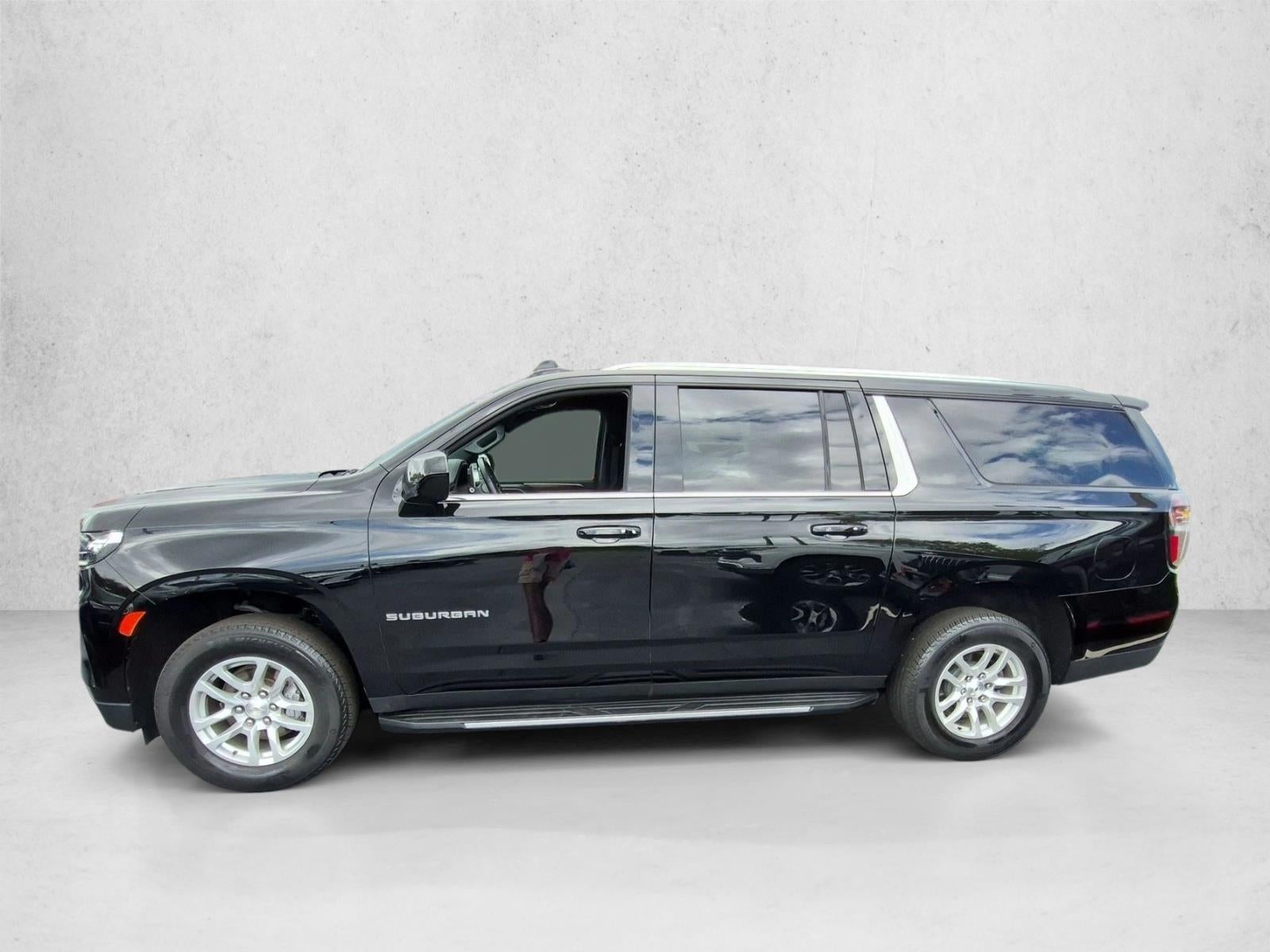 2023 Chevrolet Suburban LT