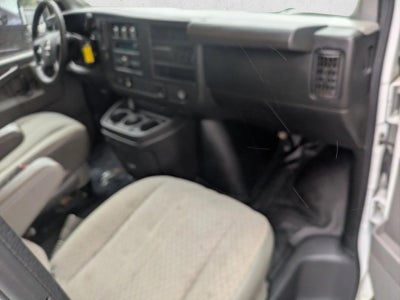 2017 GMC Savana Cargo 2500 Base