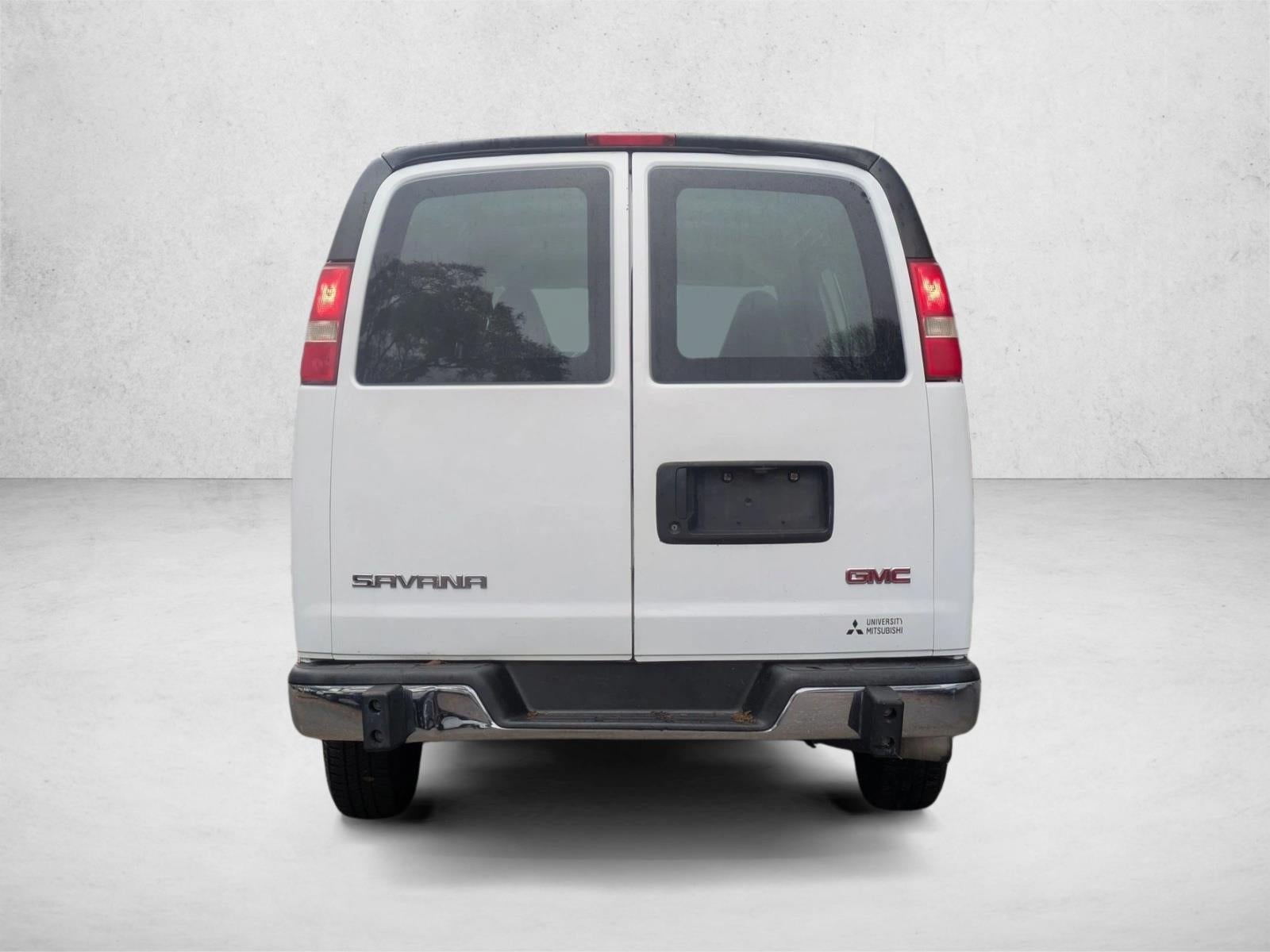 2017 GMC Savana Cargo 2500 Base