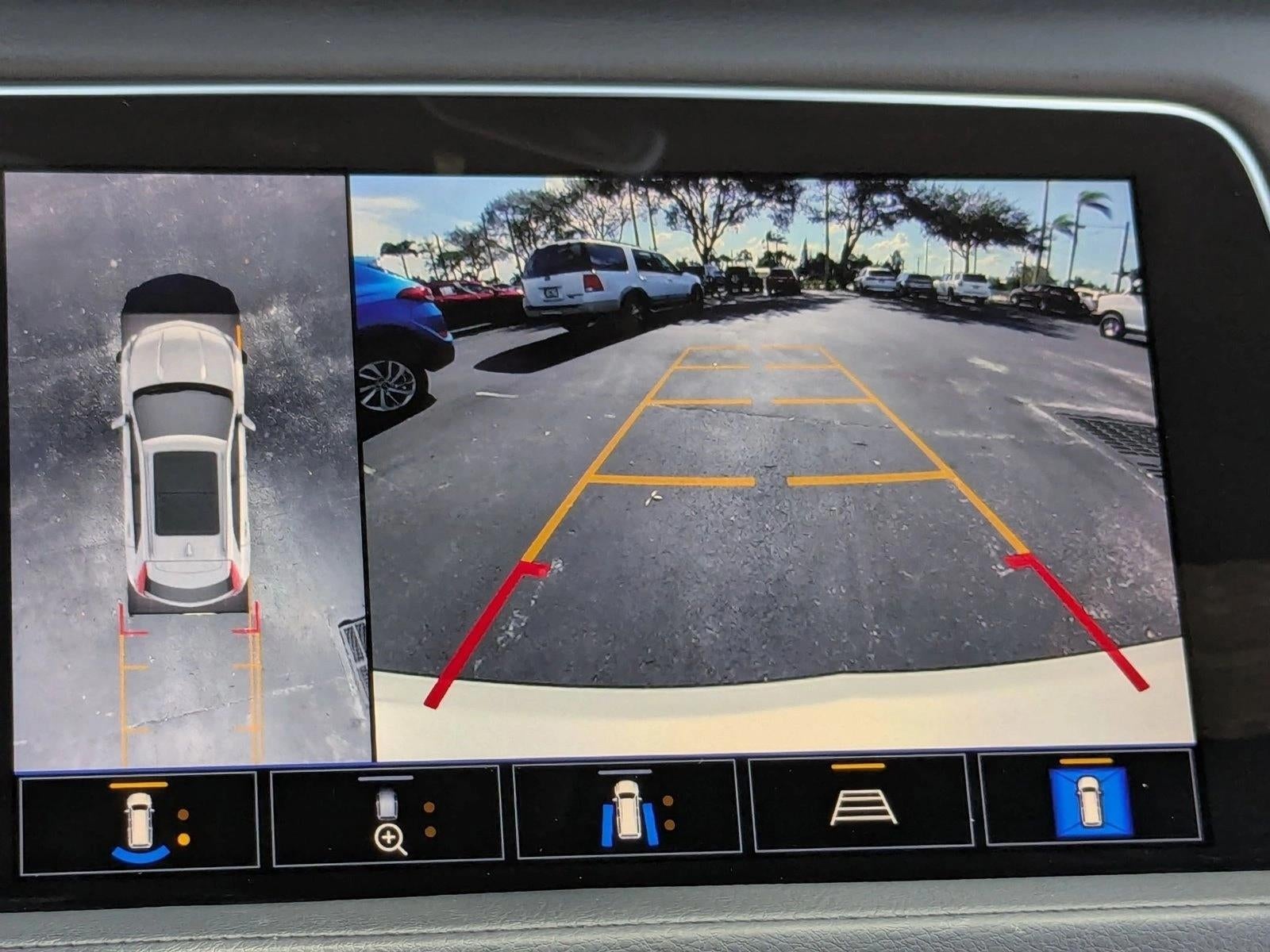 2022 Cadillac XT4 Premium Luxury