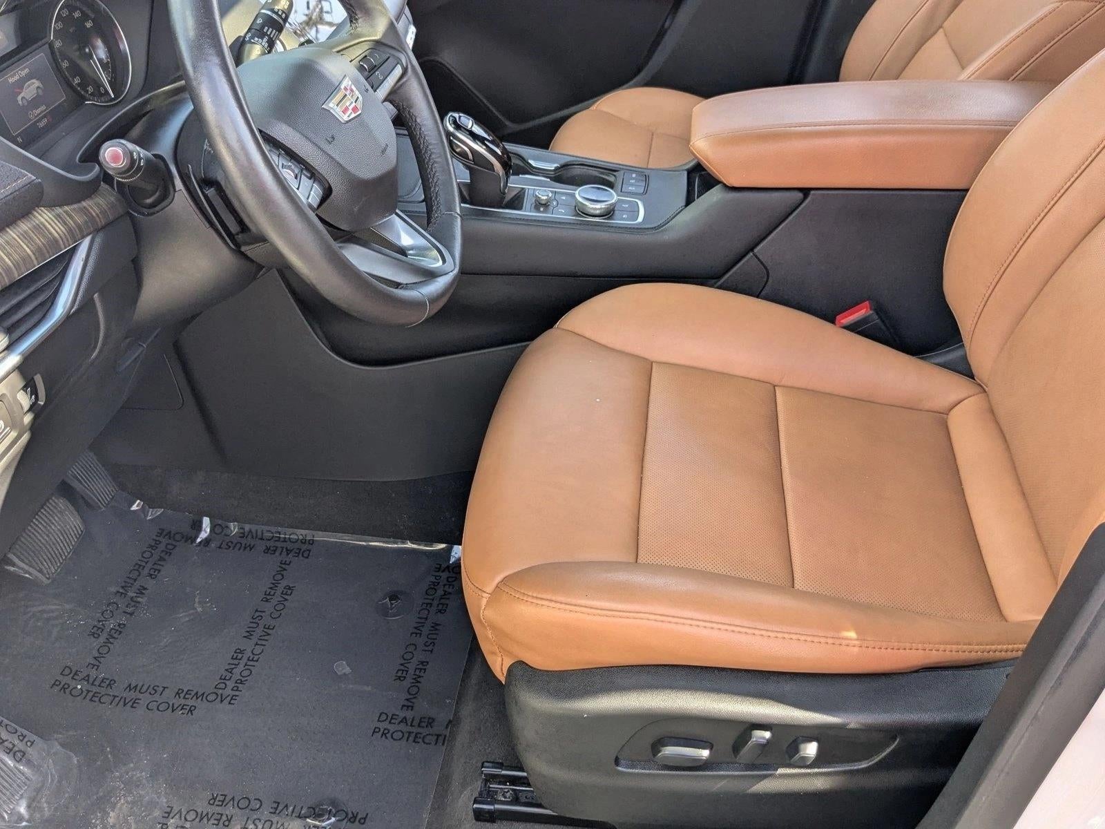 2022 Cadillac XT4 Premium Luxury