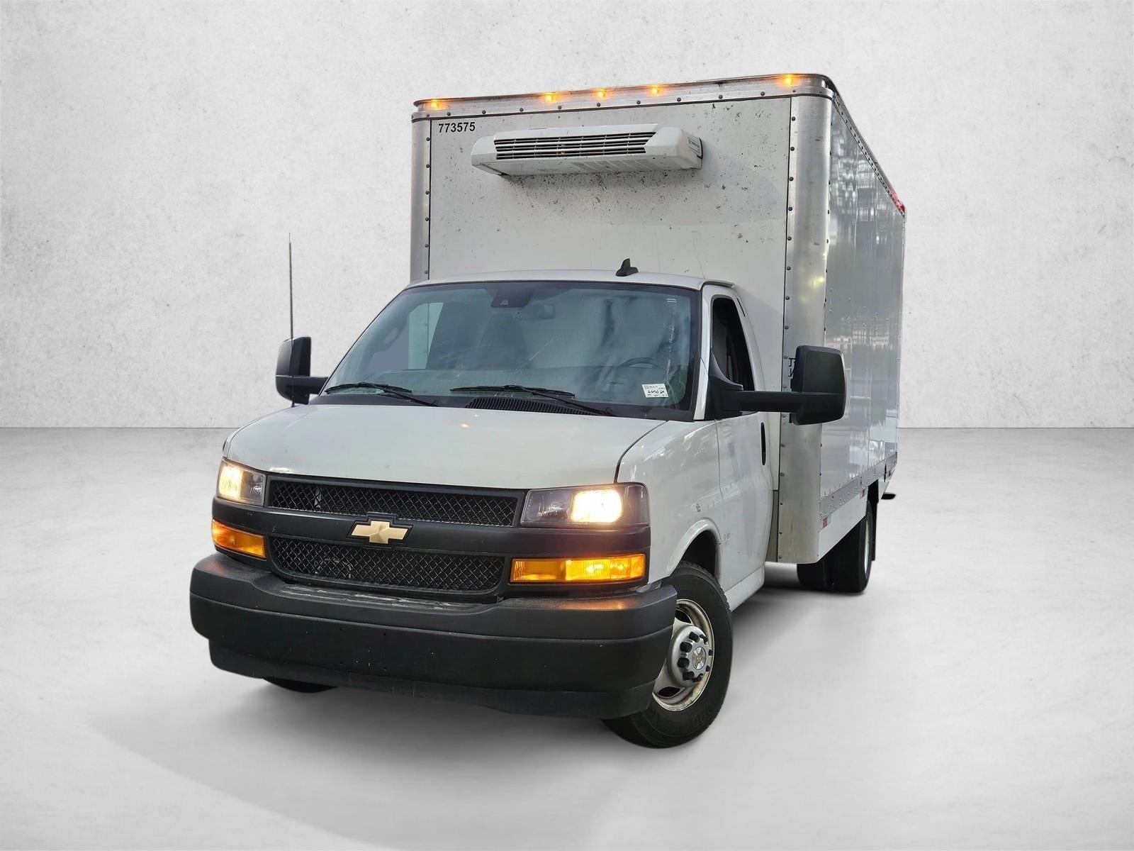 2024 Chevrolet Express Cutaway 3500 Base