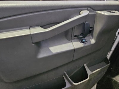 2024 Chevrolet Express Cutaway 3500 Base