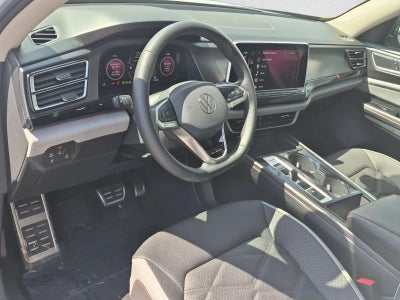 2024 Volkswagen Atlas 2.0T Peak Edition SE w/Technology