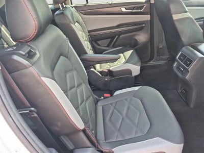 2024 Volkswagen Atlas 2.0T Peak Edition SE w/Technology
