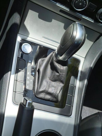 2019 Volkswagen Passat Base