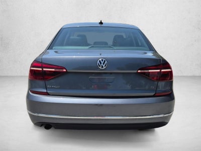 2019 Volkswagen Passat Base