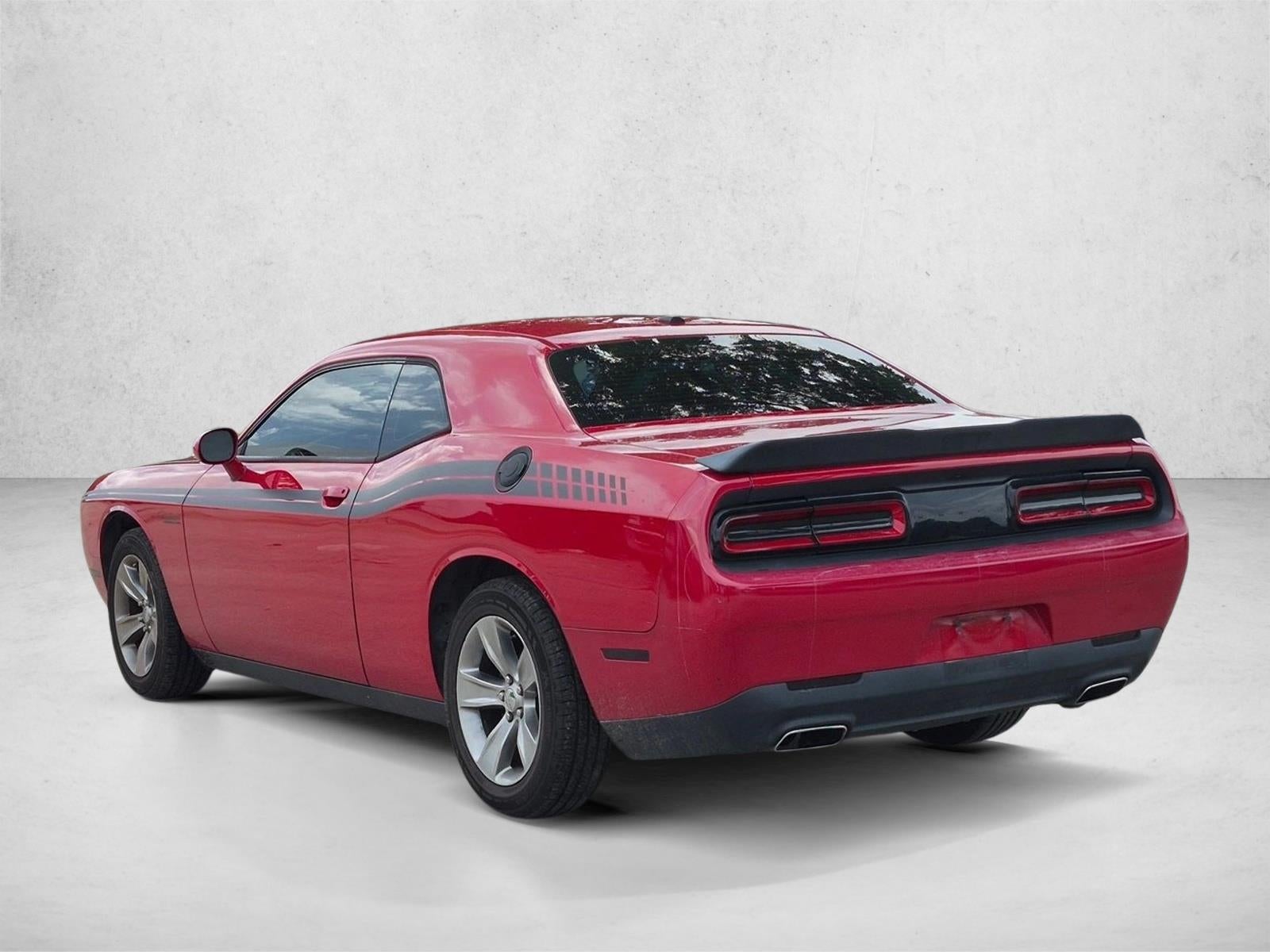 2017 Dodge Challenger SXT