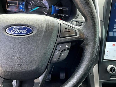 2022 Ford Edge SE