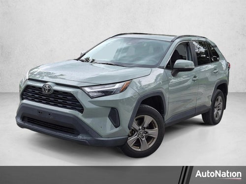 2022 Toyota RAV4 XLE