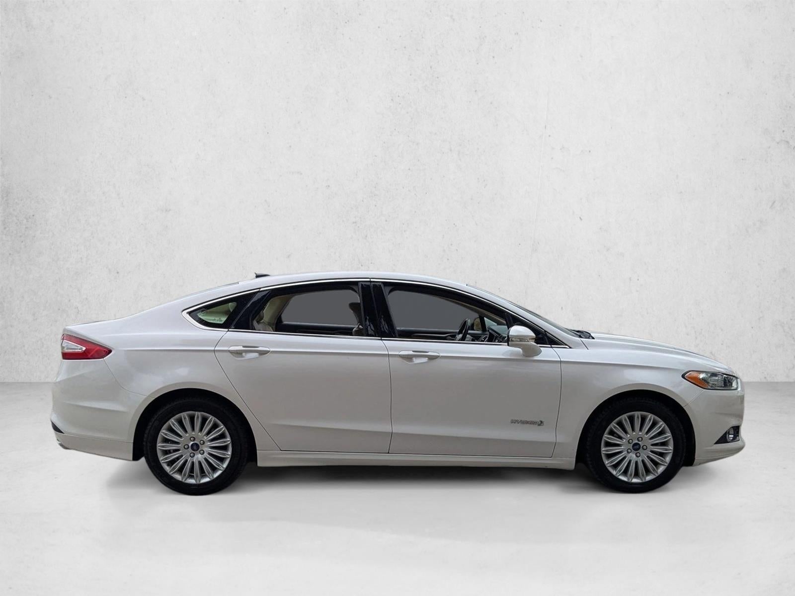 2013 Ford Fusion SE Hybrid