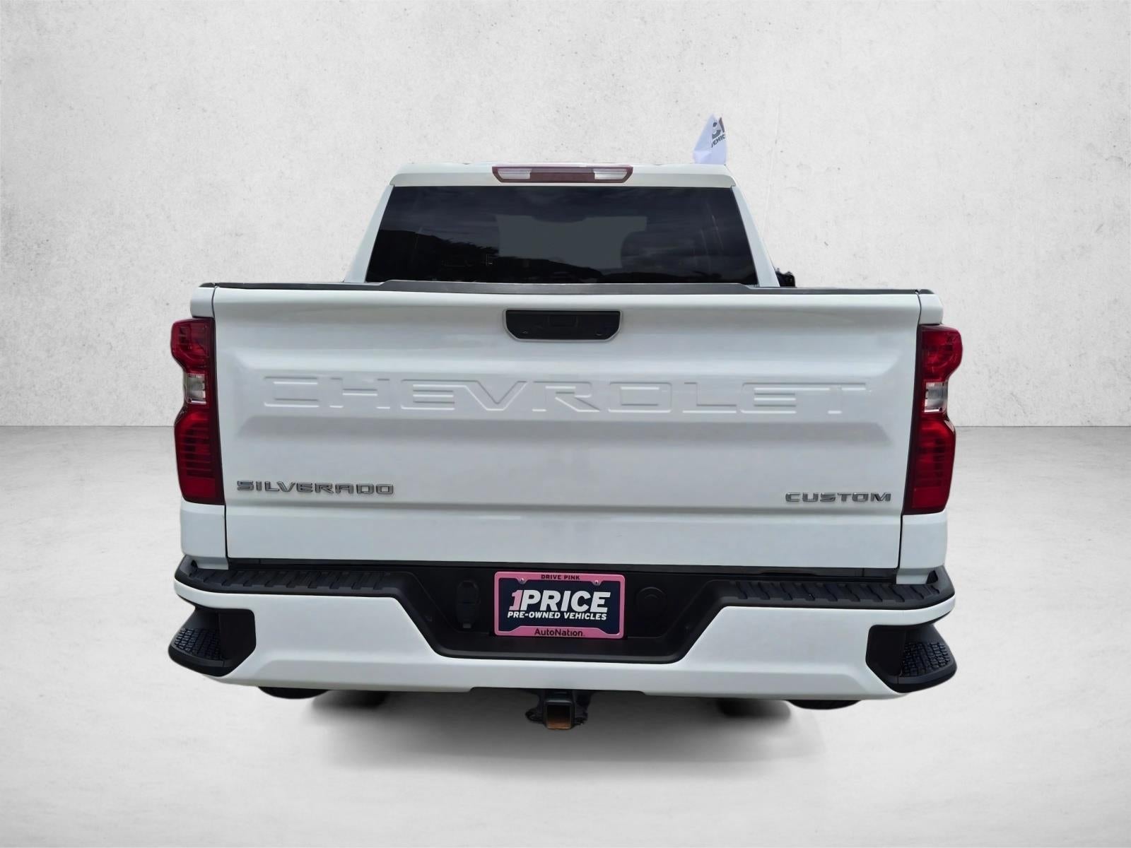 2022 Chevrolet Silverado 1500 Custom