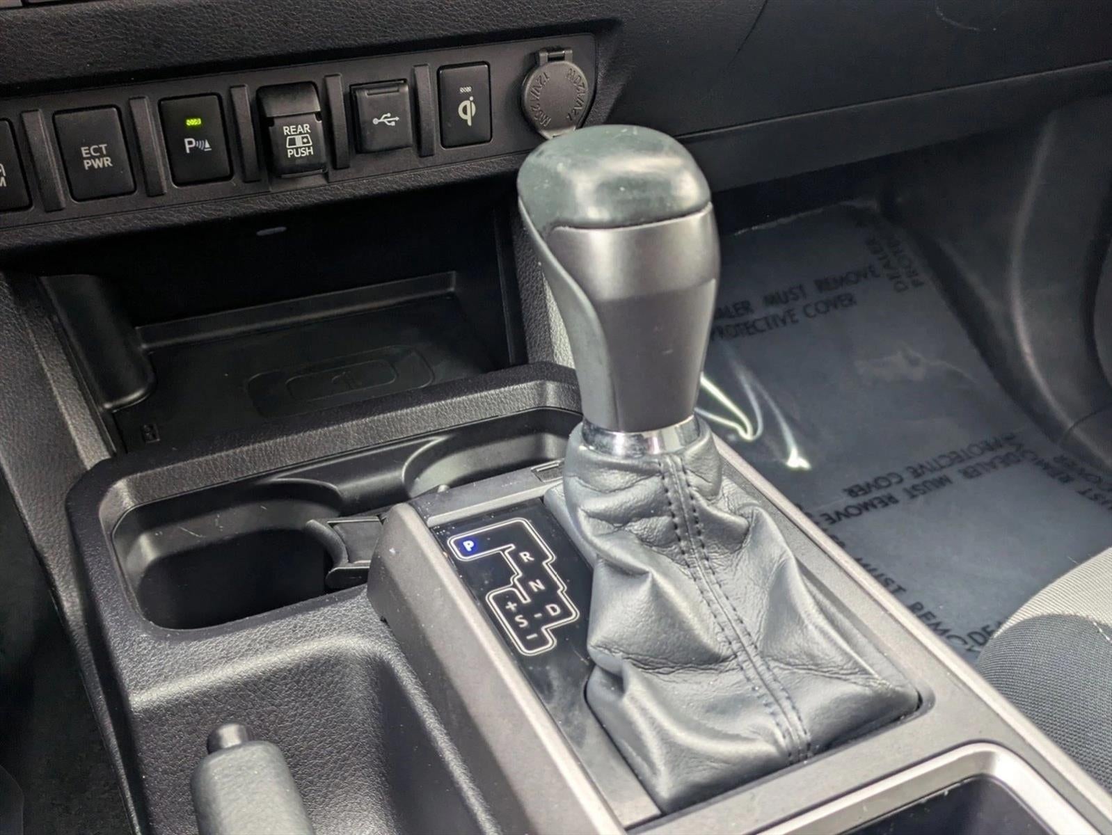 2022 Toyota Tacoma 2WD SR5