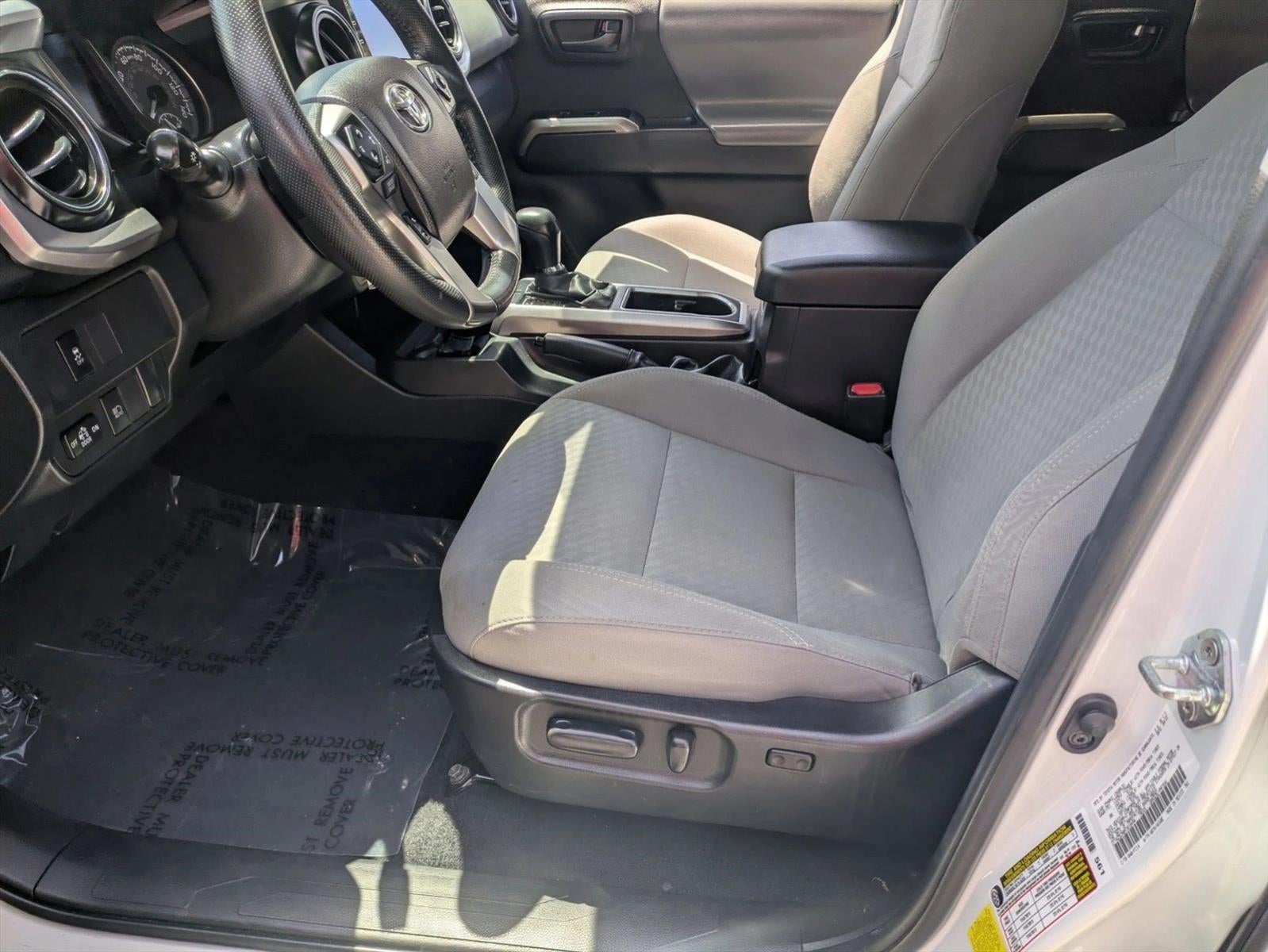 2022 Toyota Tacoma SR5 V6