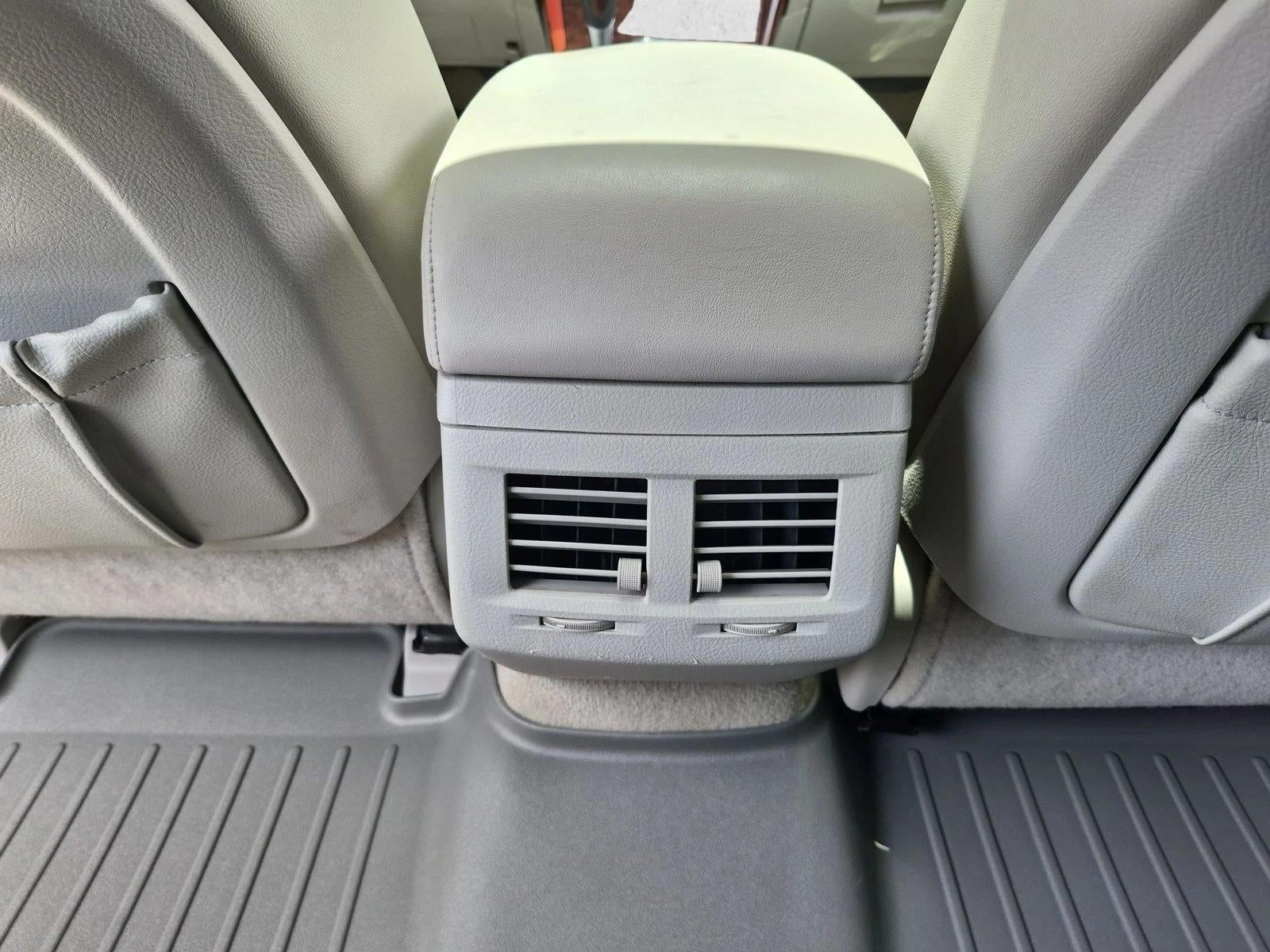 2011 Toyota Avalon Limited