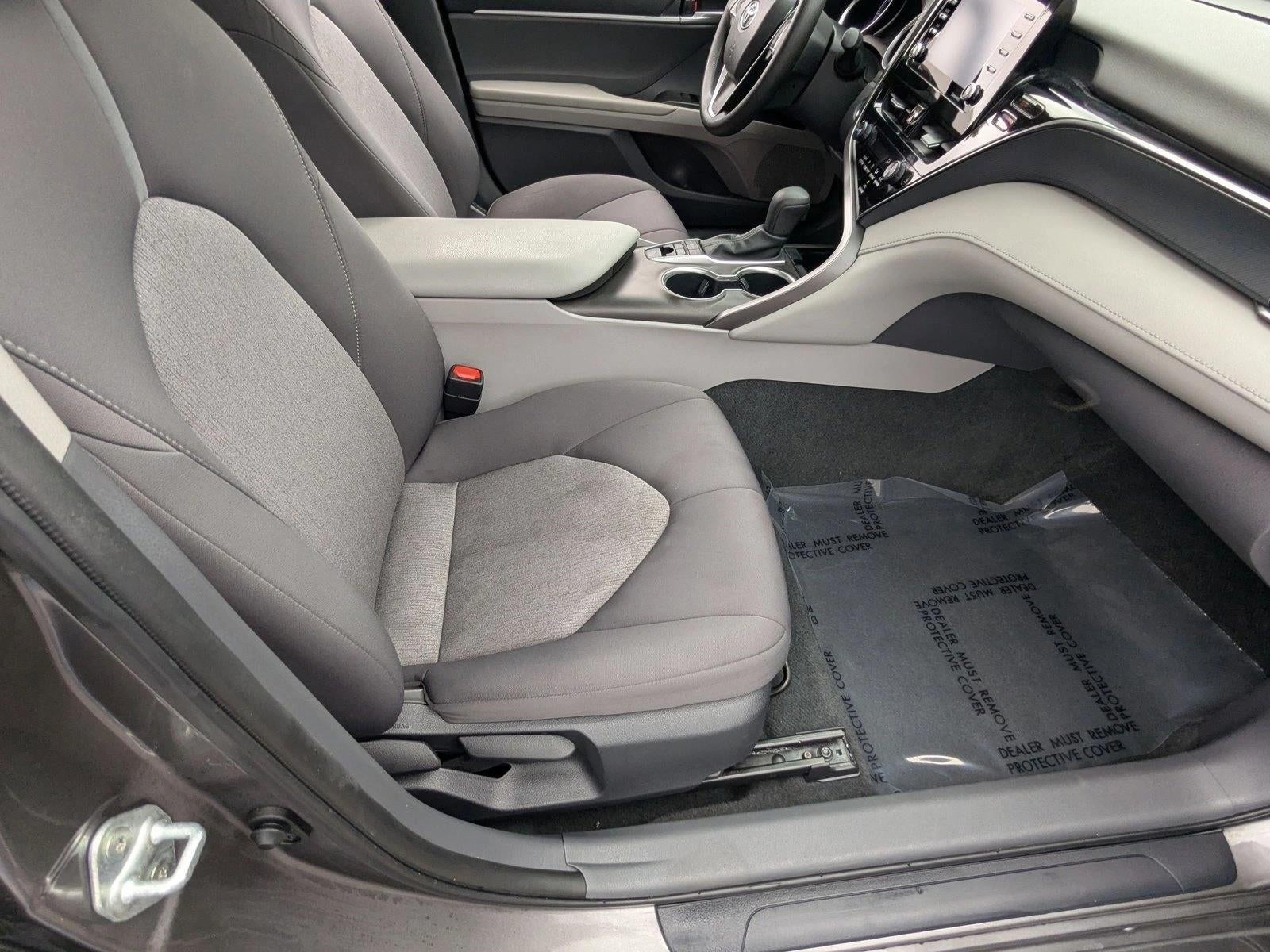 2023 Toyota Camry Hybrid LE