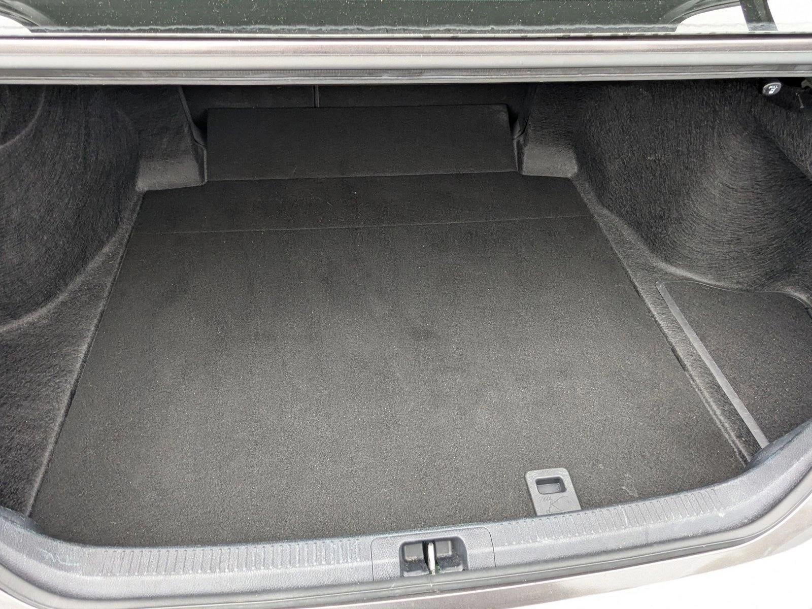 2023 Toyota Camry Hybrid LE