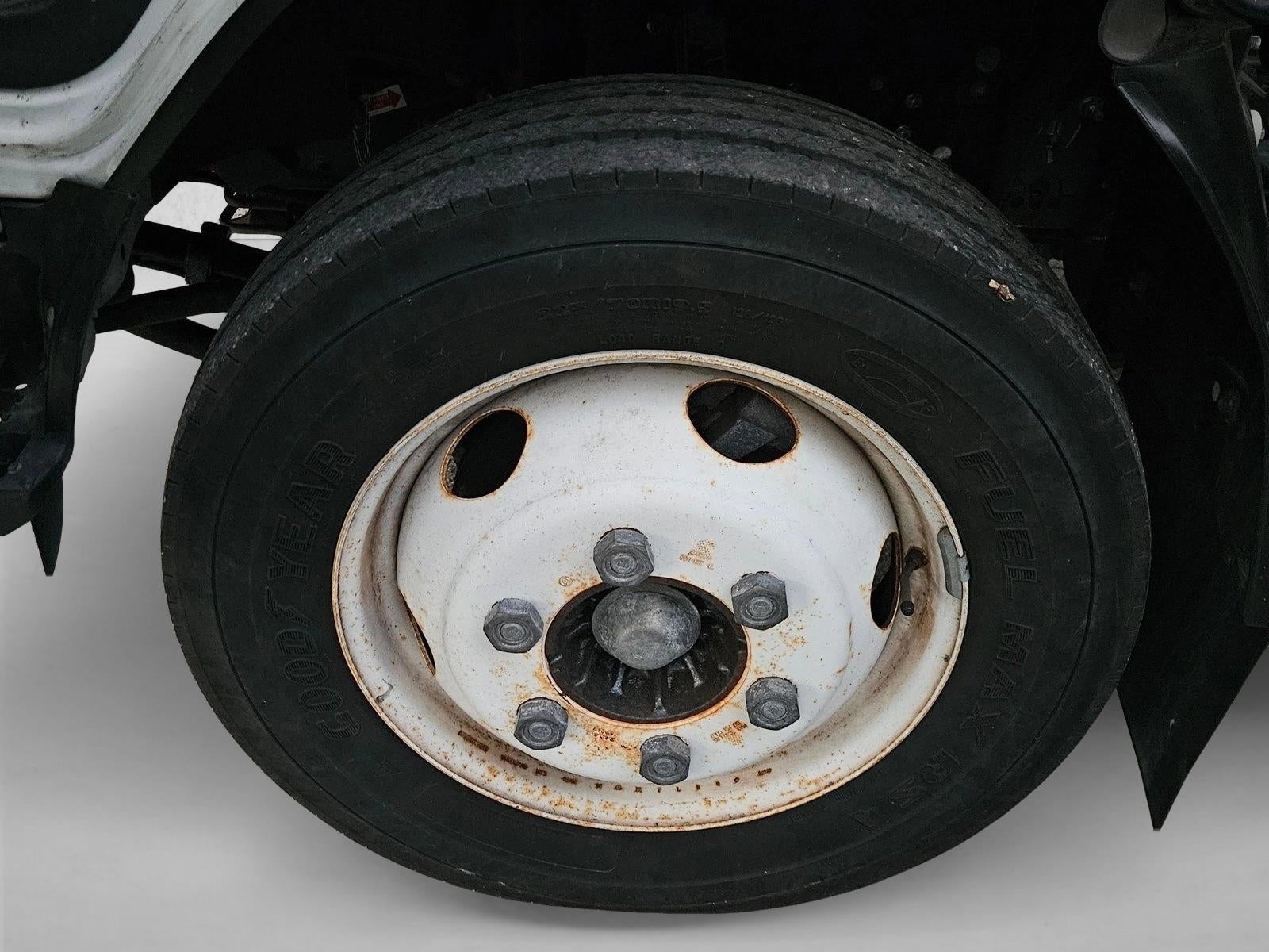 2023 Chevrolet Low Cab Forward 4500 1WT