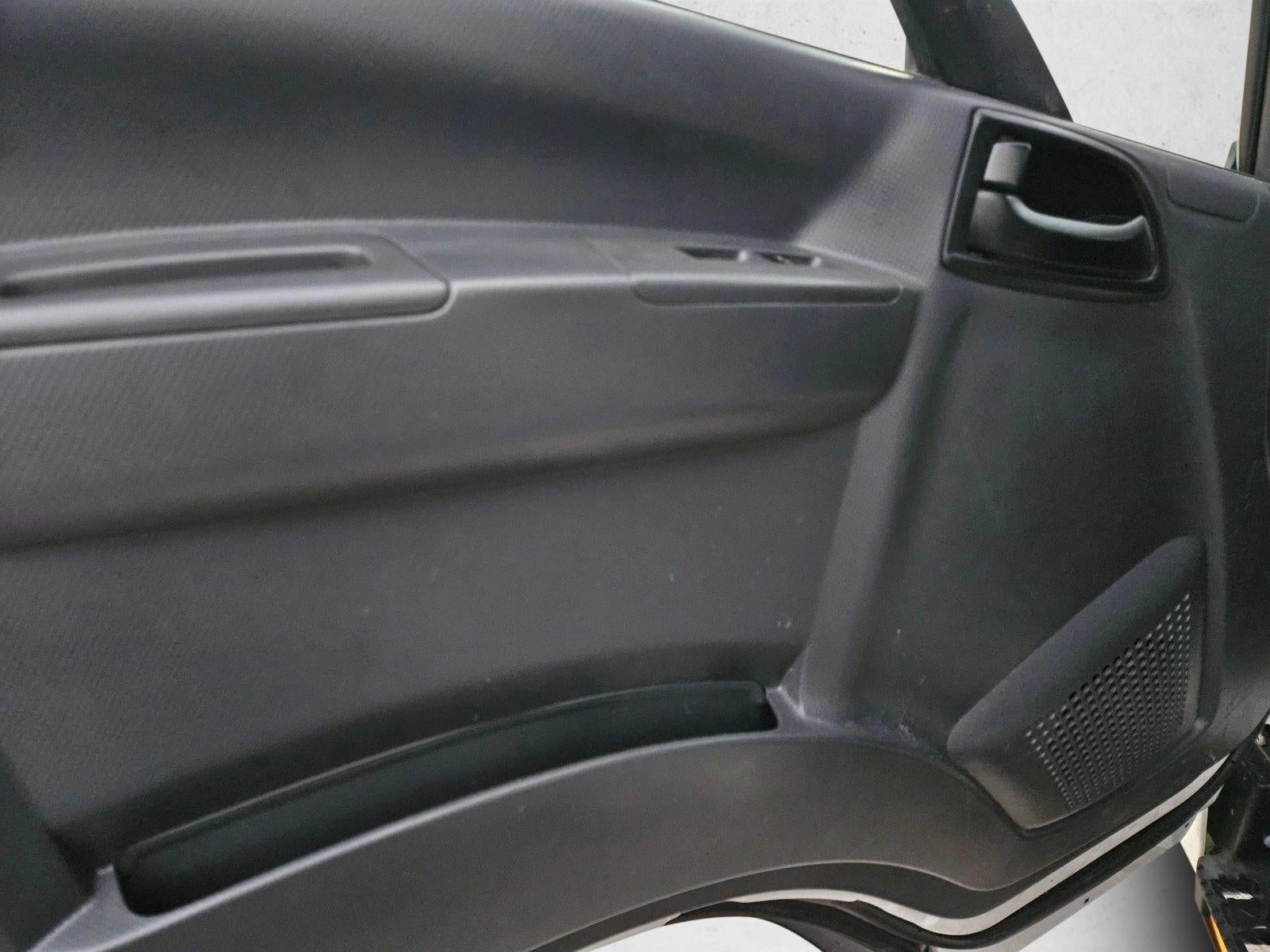 2023 Chevrolet Low Cab Forward 4500 1WT