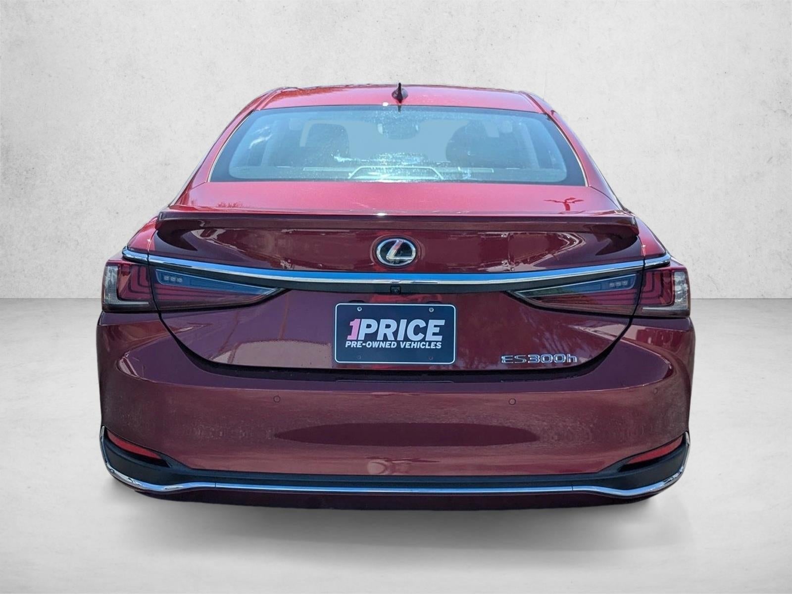2020 Lexus ES 