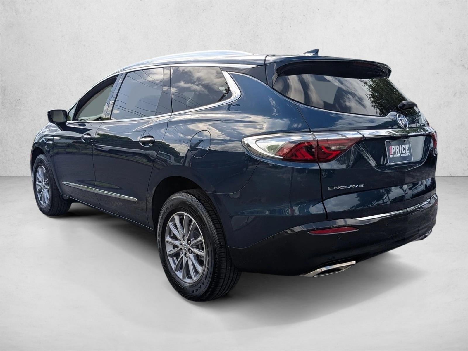 2024 Buick Enclave Essence