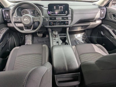 2024 Nissan Pathfinder S