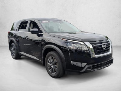 2024 Nissan Pathfinder S