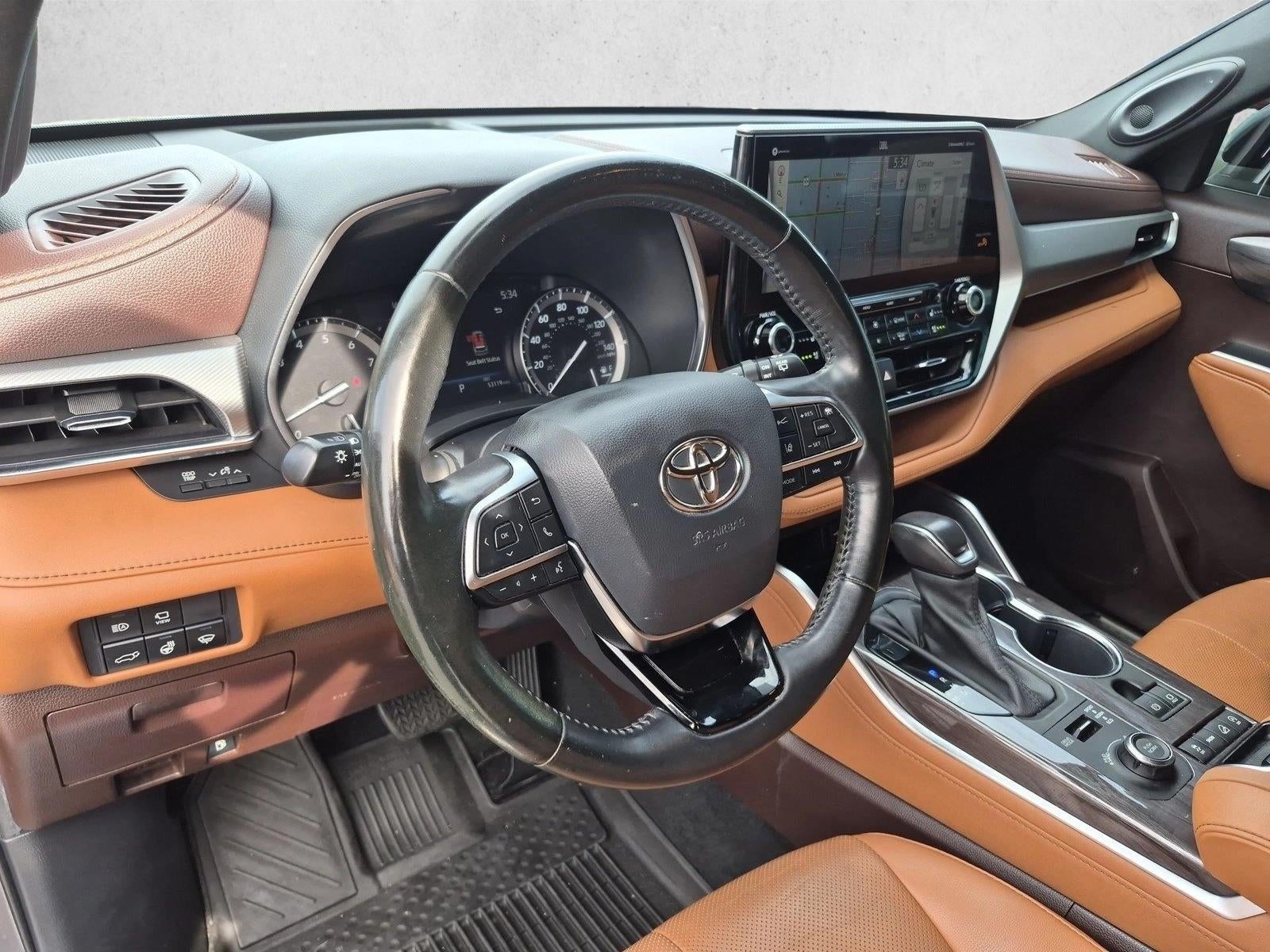 2021 Toyota Highlander Platinum