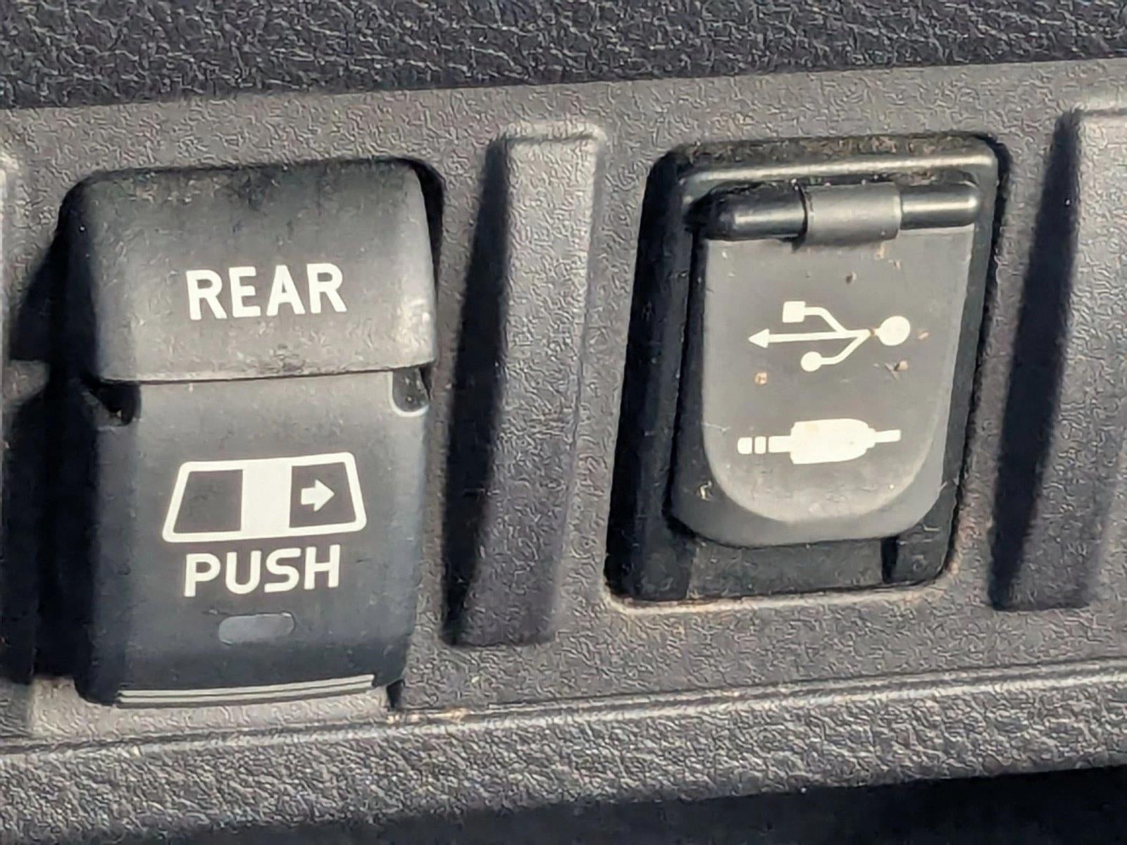 2019 Toyota Tacoma 2WD SR5