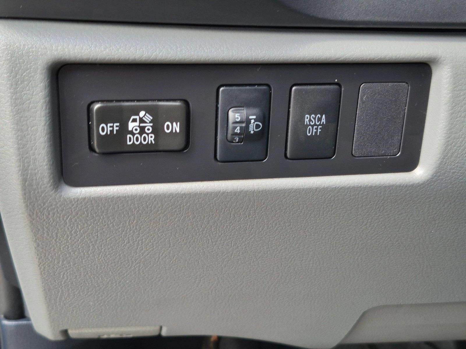 2010 Toyota Tundra Base