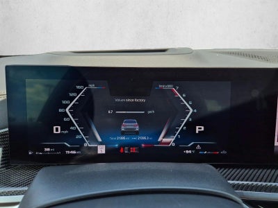 2025 BMW X5 M60i