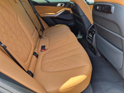 2025 BMW X5 M60i