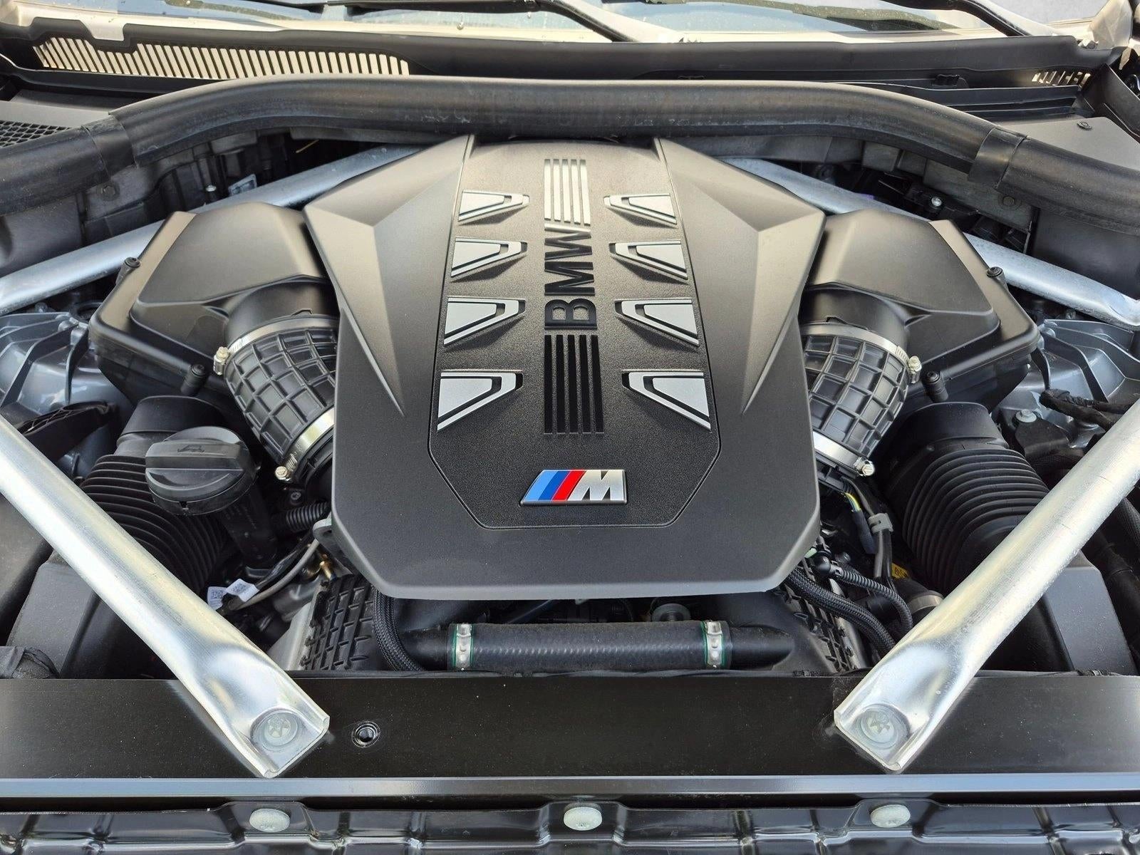 2025 BMW X5 M60i