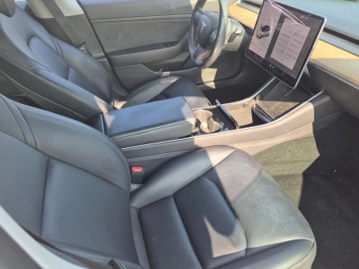 2019 Tesla Model 3 Standard Range
