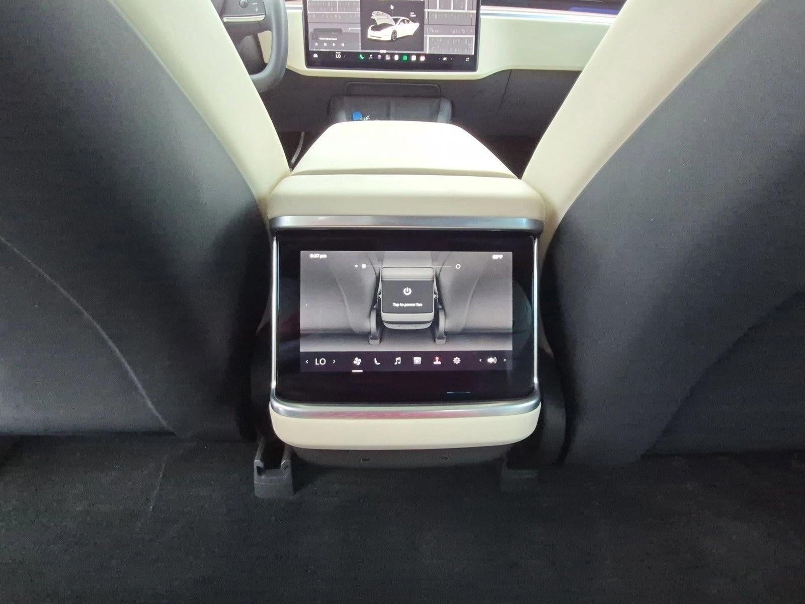 2022 Tesla Model S Base