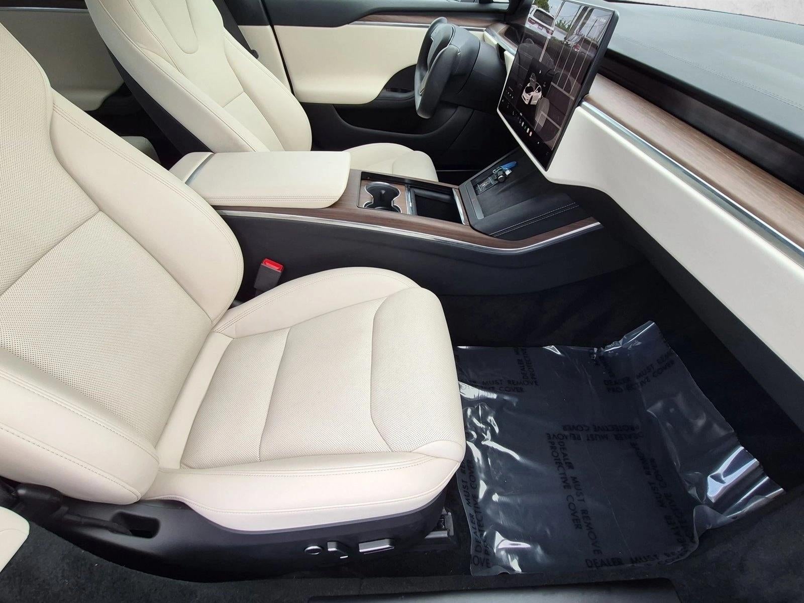 2022 Tesla Model S Base